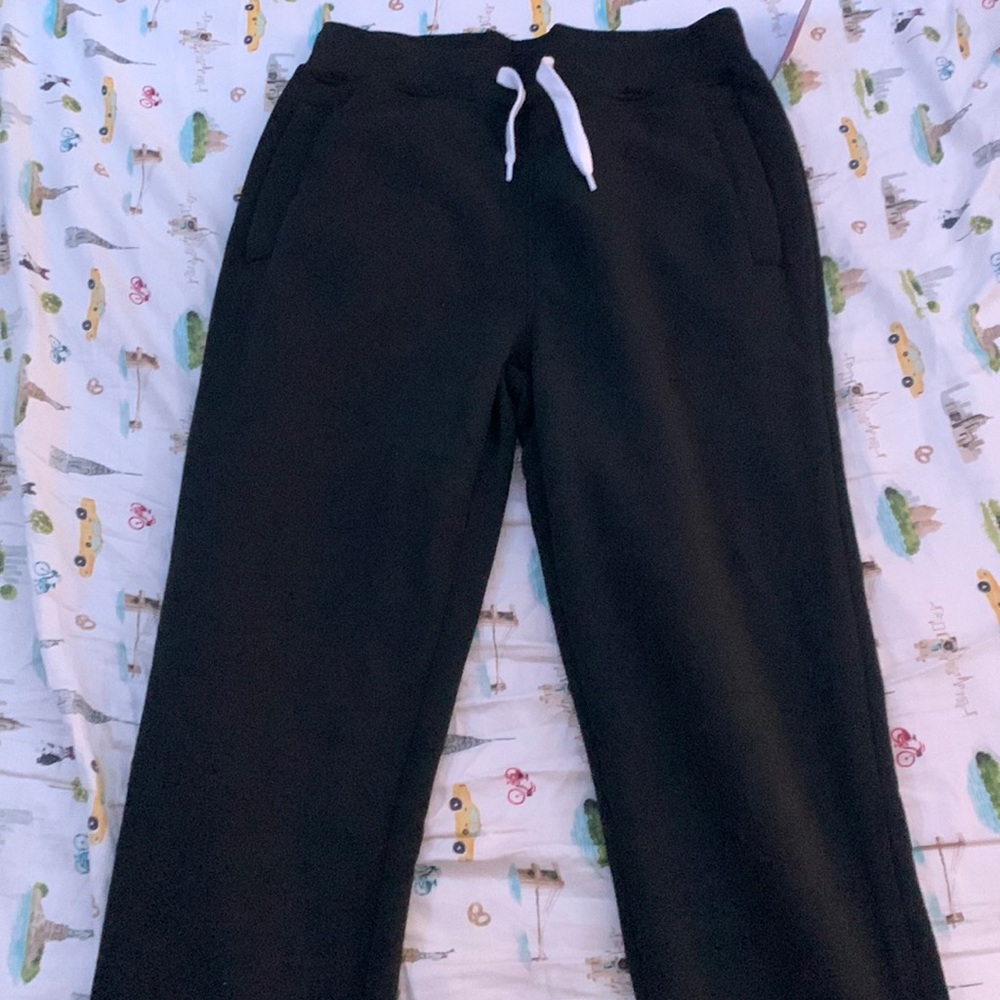 Black sweatpants